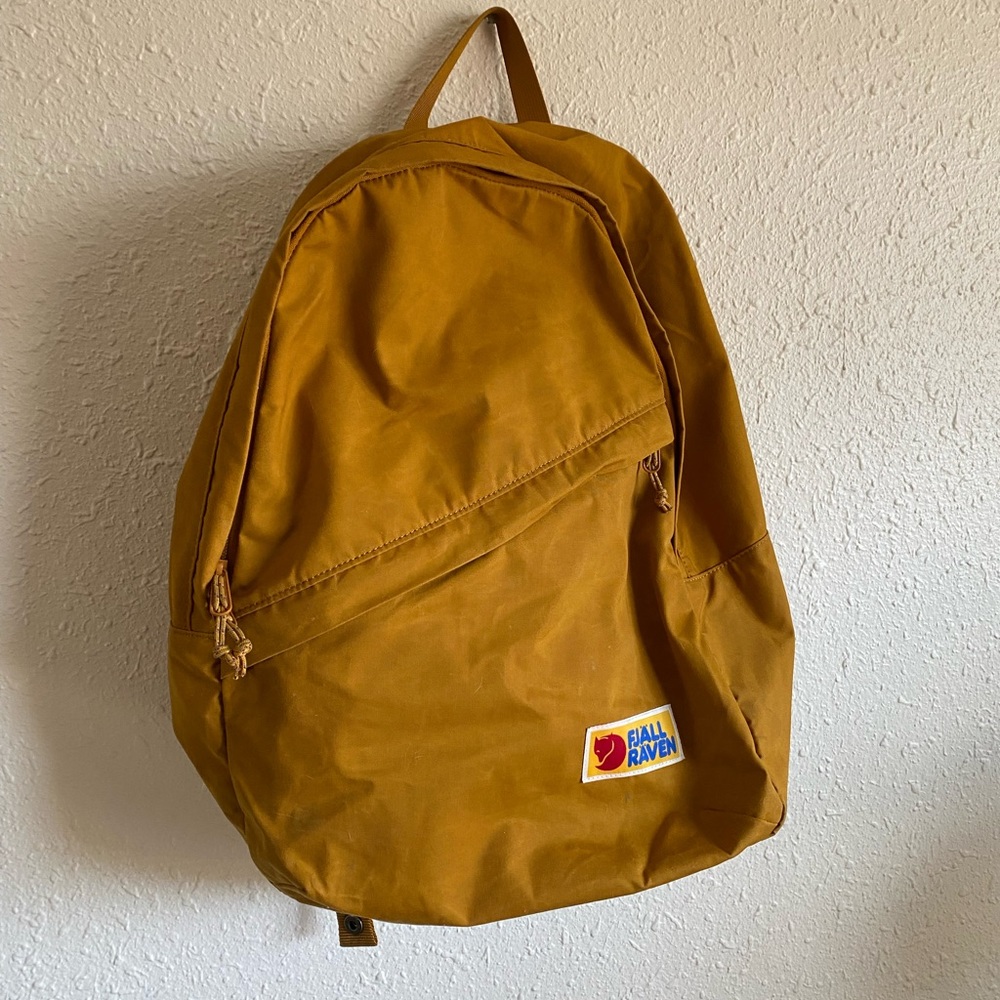 Fjallraven Vardag 25 Yellow Laptop Backpack